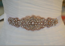 Load image into Gallery viewer, This gorgeous rhinestone belt will be definitely add a touch of sparkle and glamour to bridal or bridesmaid dress!Get this beautiful wedding belt sash for you wedding day!

